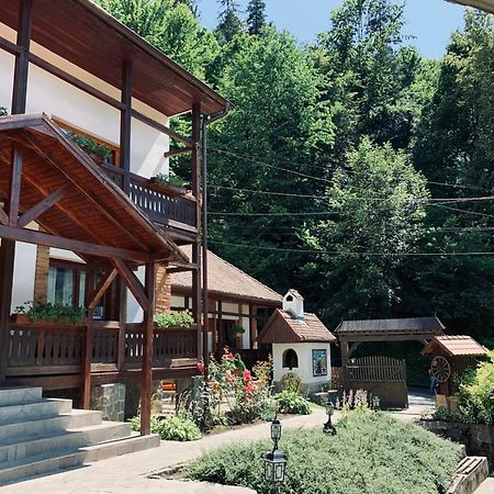 Szekely Fogado - Hanul Secuiesc Бэиле-Тушнад Экстерьер фото