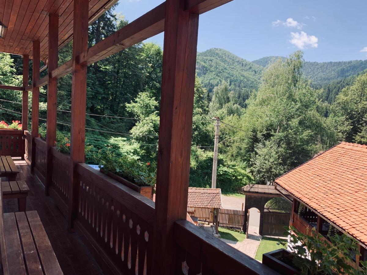 Szekely Fogado - Hanul Secuiesc Бэиле-Тушнад Экстерьер фото