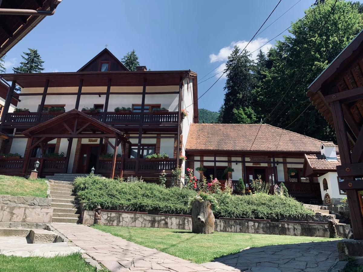 Szekely Fogado - Hanul Secuiesc Бэиле-Тушнад Экстерьер фото